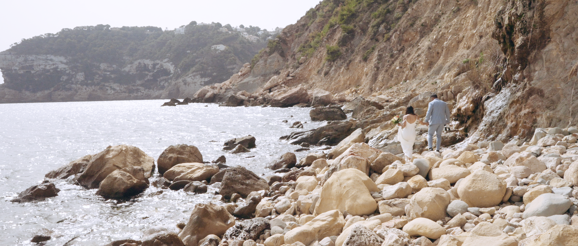 Abroad elopement