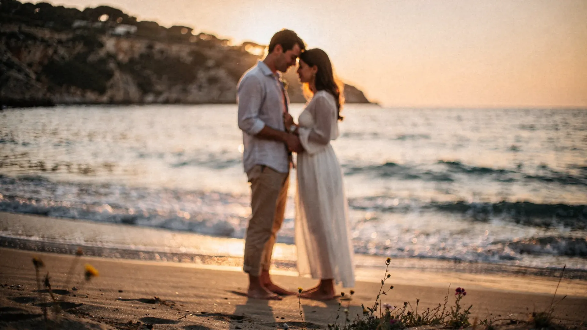 Elope on the Beach: A Sunrise Plan for Private Vows