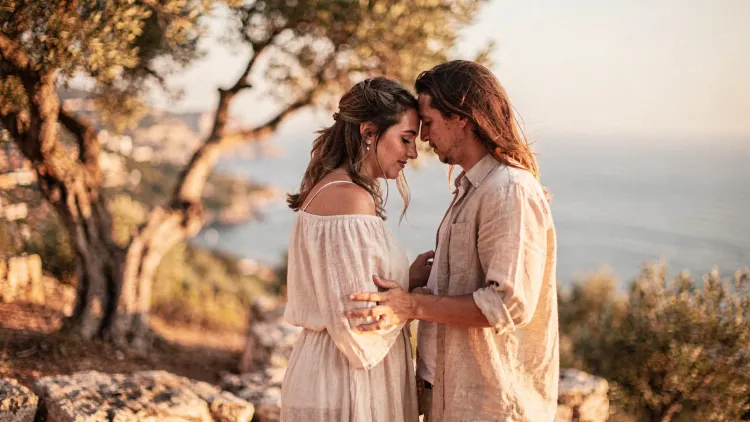 Best Ways to Elope: A Quiet Plan for a Cinematic Yes 